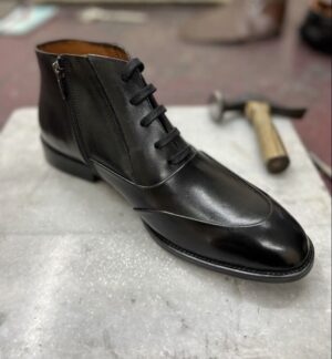 Chukka ankle boot
