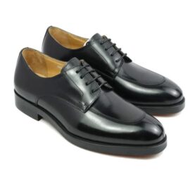 Split-toe thicksole brogue